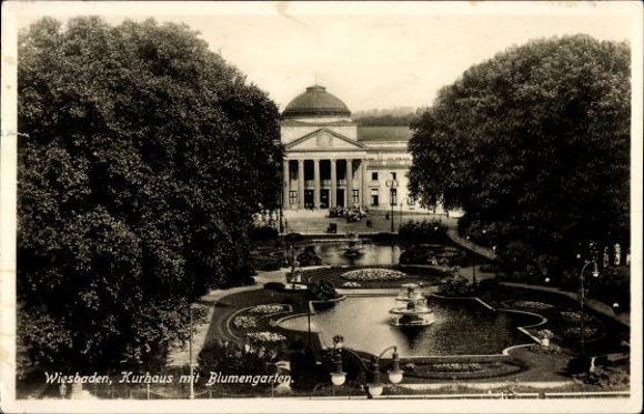 10 old PCs Wiesbaden, various views