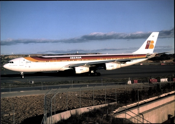 Postcard Spanish passenger plane Iberia, Airbus A340-313X, EC-ICF Cn459