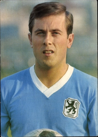 Postcard soccer player Alfred Heiss, portrait, TSV 1860 Munich
