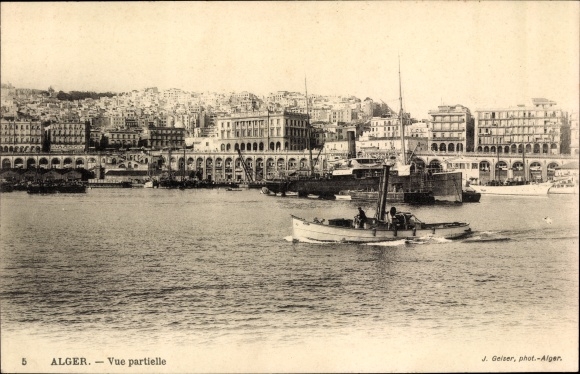Ak Algier Alger Algerien, Vue partielle, Dampfboot, Schiff, Blick über das Wasser zum Ort