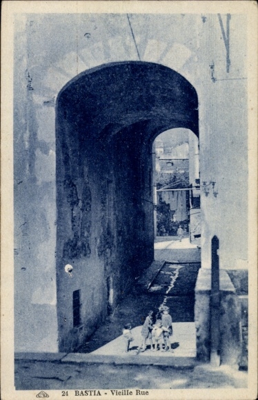 KP Bastia Haute Corse, stara ulica, łuk