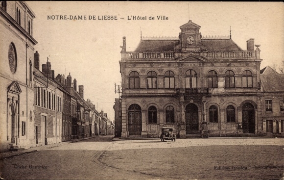 CPA Notre-Dame de Liesse Aisne, Hôtel de Ville