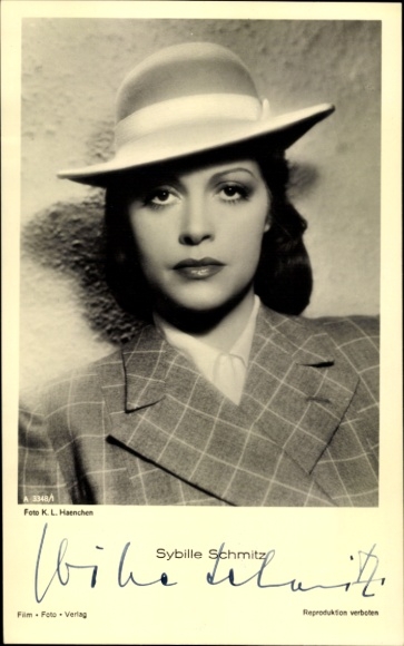 Postcard actress Sybille Schmitz, portrait, hat, autograph