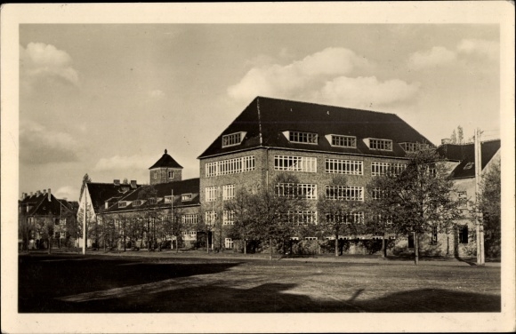 Ak Roitzsch Sandersdorf Brehna Saksen Anhalt, school