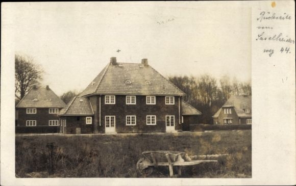 foto Ak Hamburg Wandsbek Farmsen Berne, huis Saselheider Weg 44, achterkant, kruiwagen