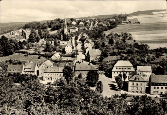 Ak Berggießhübel in Saksen, landschapsfoto, kerk, villa-achtige gebouwen