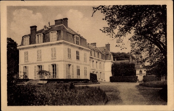 Ak Chevreuse Yvelines, Château de Mauvière, große Gebäude, Garten, Bäume, Himmel