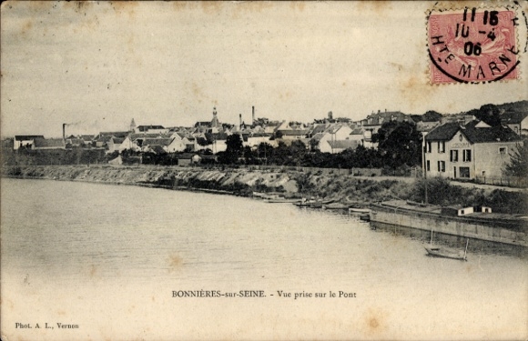 CPA Bonnières-sur-Seine, Vue prize sur le Pont