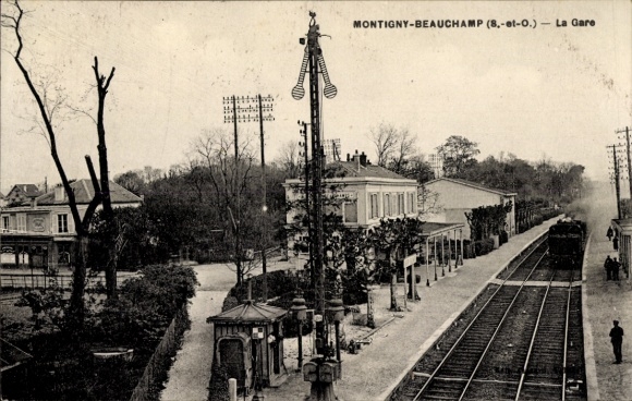 PC Montigny Beauchamps Val d'Oise, train station