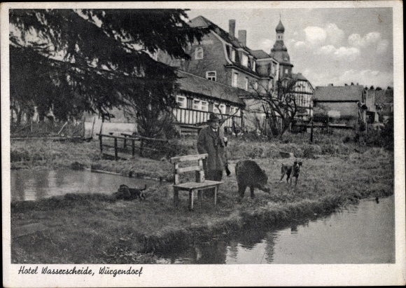 PC Würgendorf Burbach Kreis Siegen, Hotel Wasserscheide, man with wild boar and dogs