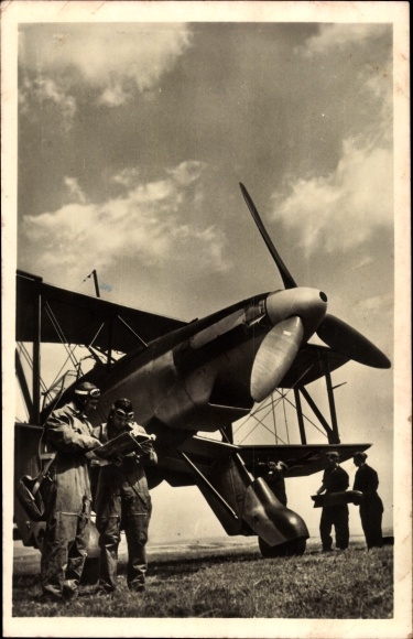 Postcard German Air Force, Fieseler Fi 167 fighter plane is made ready for takeoff
