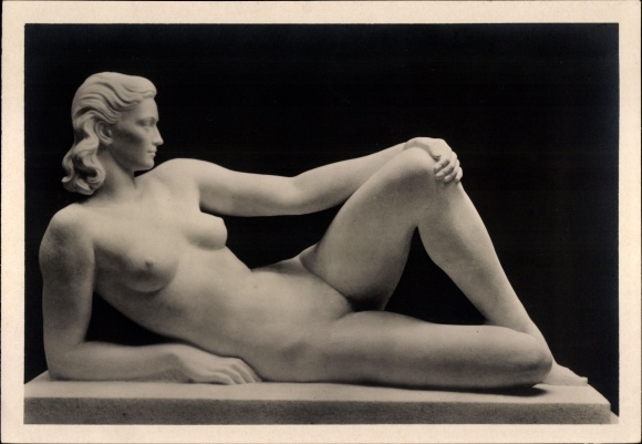 Postcard plastic The Wave by Fritz Klimsch, female nude, HDK 427, Photo Hoffmann