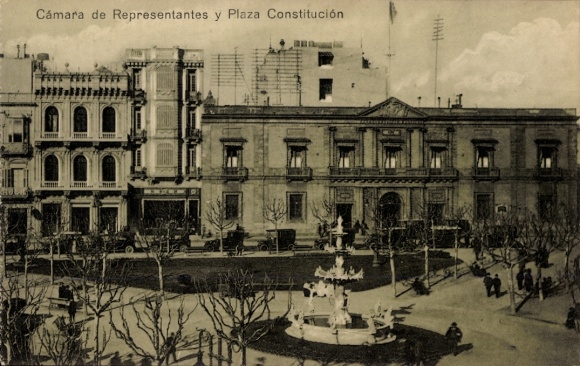 Ak Montevideo Uruguay, Cámara de Representantes, Plaza Constitución, Brunnen, Bäume, Gebäude