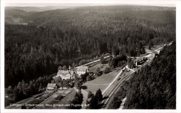 Ak Villingen in het Zwarte Woud, luchtfoto, Haus Kirneck
