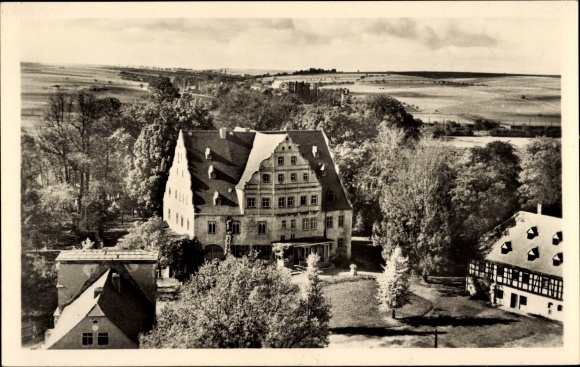 PC Ponitz Altenburger Land Thüringen, Kulturhaus, gable view