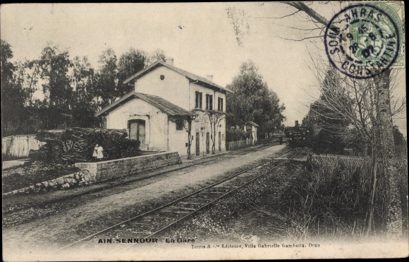 Ak Ain Seynour Sennour Algerije, La Gare, perronzijde van het treinstation