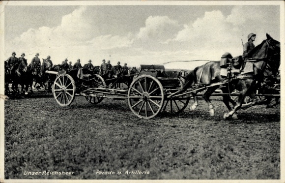 Postcard German Wehrmacht, Reichsheer, parade of artillery, gun transport