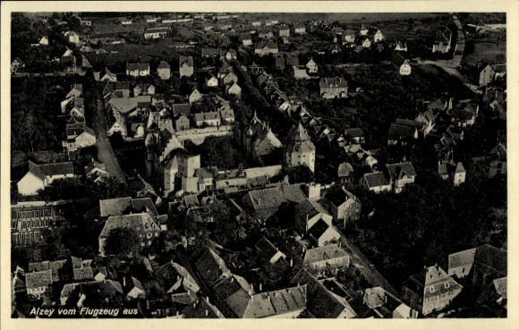 Postcard Alzey in Rheinhessen, aerial view of houses, streets, landscape