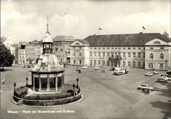 Postcard Hanseatic City of Wismar, market with waterworks, town hall, building, parking lot