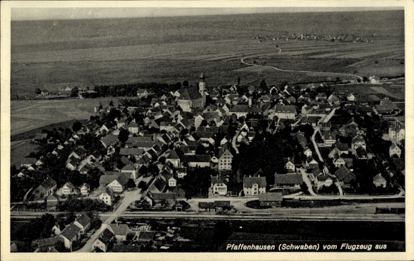 Ak Pfaffenhausen in Oberschwaben Unterallgäu, Fliegeraufnahme