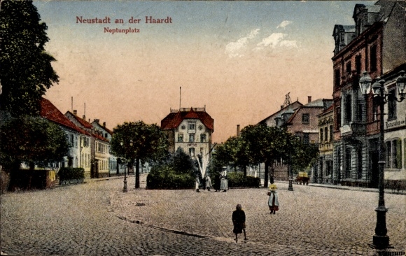 Ak Neustadt an der Haardt Neustadt an der Weinstraße, Neptunplatz