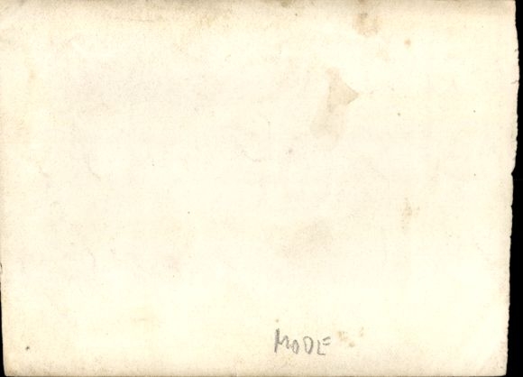 Photo Postcard married couple, portrait, white dress, man in suit