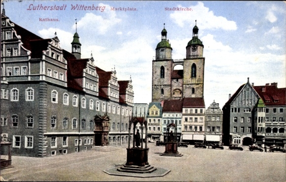 Postcard Lutherstadt Wittenberg, Market Square, City Church, Town Hall, Architecture