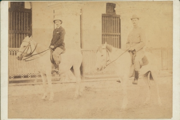 Photo Aden Yemen, Two British Horsemen on Horseback, Colonial Hat, British, H. Benghiat and Brother