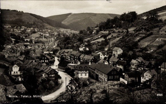 Ak Ruhla in Thüringen, Ansicht von  Mühlrainstein,  Architektur, Landschaft