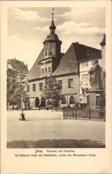 Ak Jena in Thüringen, Rathaus mit Hanfried, Ratskeller links, Weinstuben rechts