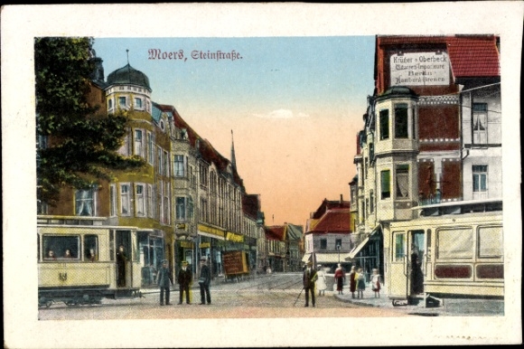 Postcard Moers am Niederrhein, Steinstraße, Krüger and Oberbeck Imports store, tram