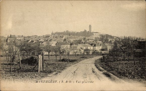 Ak Montlhéry Essonne, Gesamtansicht