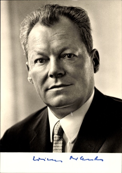 Postcard Chancellor Willy Brandt, Chairman of the SPD, portrait