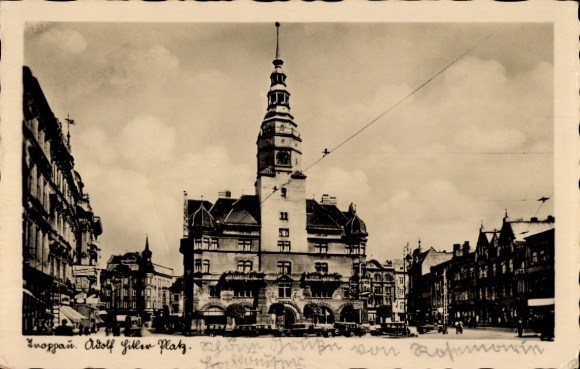 Ak Opava Troppau Region Mährisch Schlesien, Schwarzwandgebäude, Uhrturm, Adolf Hitler Platz, h...