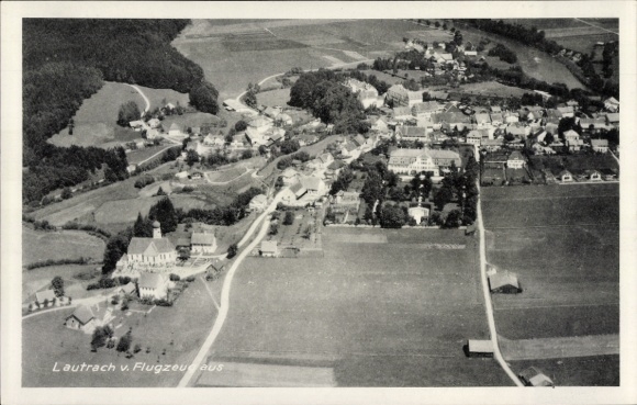 Ak Lautrach in Schwaben Unterallgäu, Fliegeraufnahme
