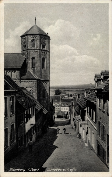 PC Homburg in the Saarpfalz district, view of Schlossbergstraße, Jakob Rubla bakery, church tower