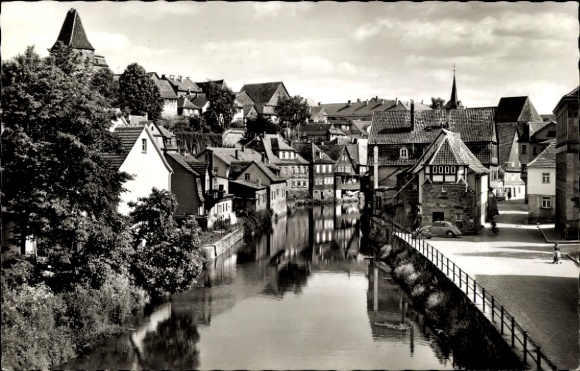Ak Kronach in Oberfranken, Veste Rosenberg, Alte Gebäude, Fluss, Brücke, Bäume, Wolken