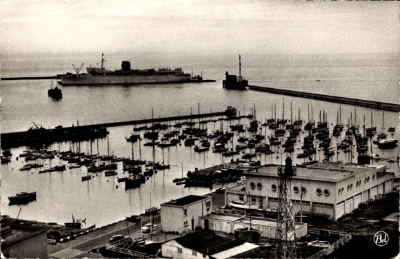 Postcard Le Havre Seine-Maritime, small marina