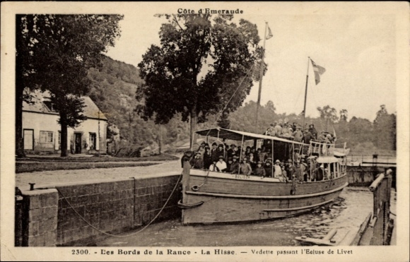 CPA Les Bords de la Rance, La Hisse, Vedette passant l'Ecluse de Livet