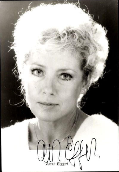 Ak Schauspielerin Almut Eggert, Portrait, Autogramm