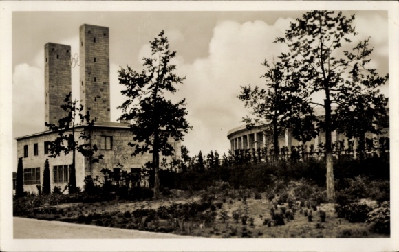 Ak Berlin Charlottenburg Westend, Reichssportfeld 1936, Osttor, Deutsche Kampfbahn