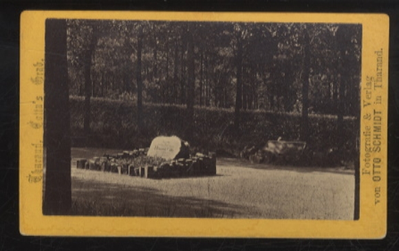 CdV Foto Johann Heinrich Cotta's Grab im Tharandter Wald