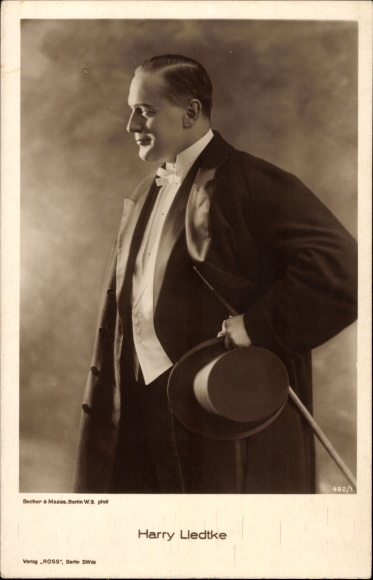 Postcard actor Harry Liedtke, Ross Verlag 482/1, cylinder