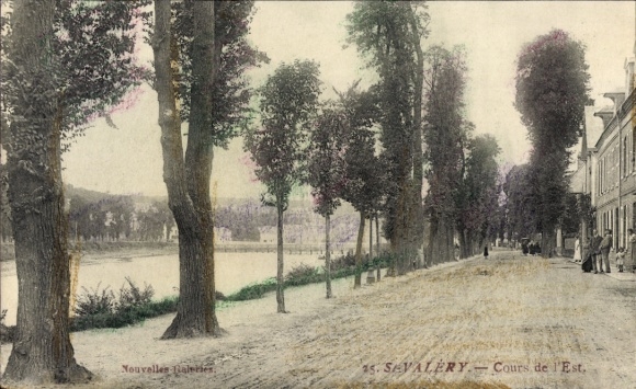 Ak Saint Valery en Caux Seine Maritime, Cours de l'Est
