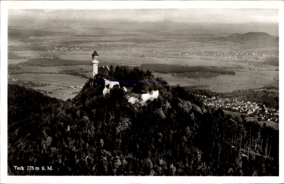 Postcard Weilheim an der Teck Swabian Alb, castle on a mountain, high observation tower, extensive L