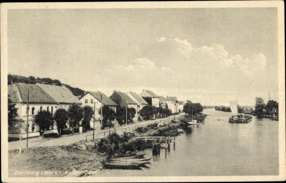 PC Oderberg in the Mark, lot on the Oder, houses