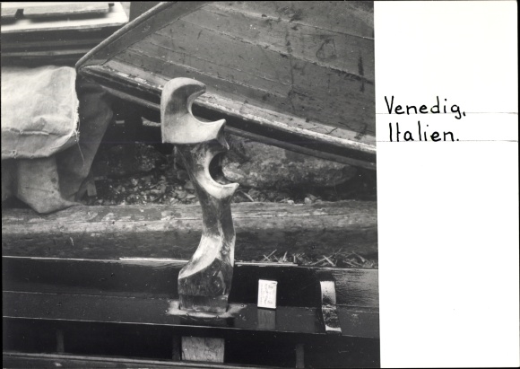 foto Venezia Venetië Veneto, detail van een gondel