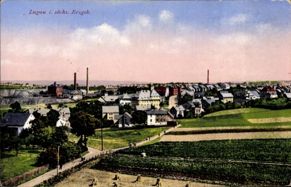 Ak Lugau im Erzgebirge, Panoramaansicht der Stadt Lugau, Industriegebäude, Wohnhäuser, Felder