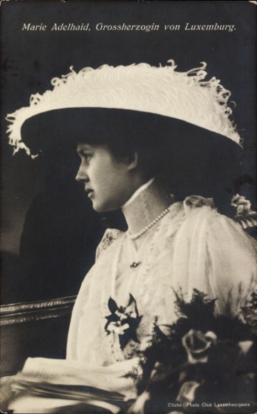 Ak Großherzogin Maria Adelheid von Luxemburg, Portrait, Federhut