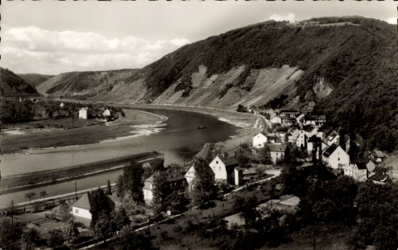 Ak Brodenbach an der Mosel, Blick vom Kriegerdenkmal